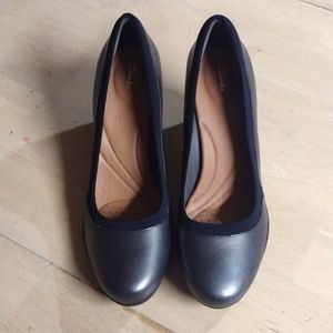 Clark's Artisan Adya